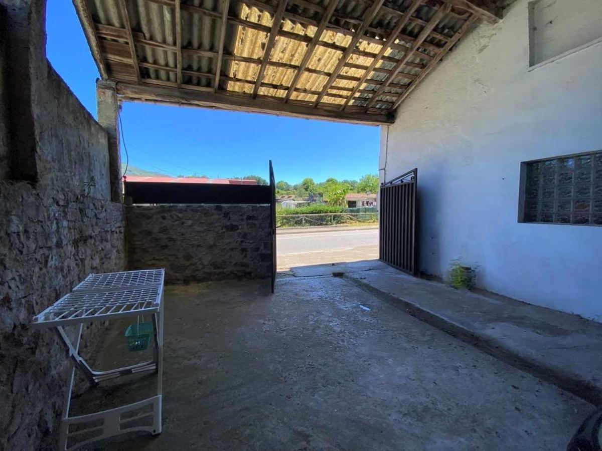 Casa Maribel Onís 外观 照片