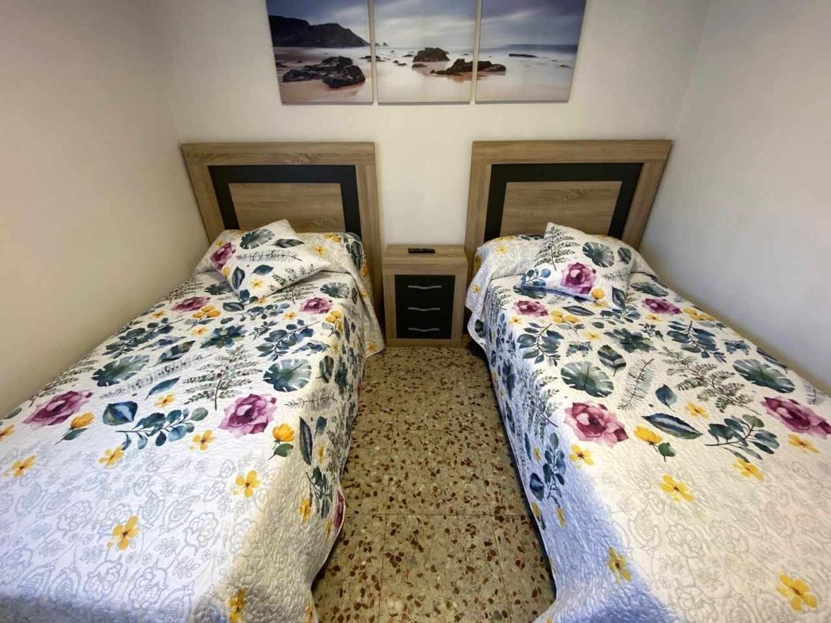 Casa Maribel Onís 外观 照片